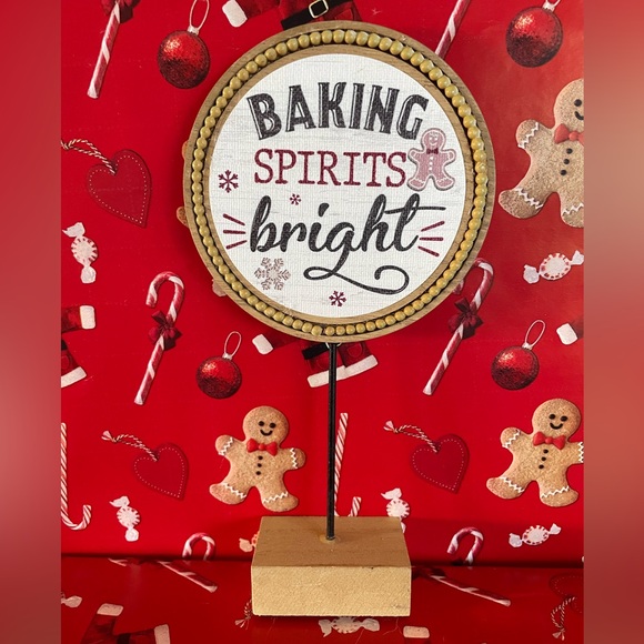 🥰NWT “Baking Spirits Bright” - Picture 1 of 4